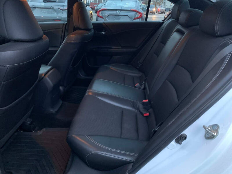 2016 Honda Accord Sport