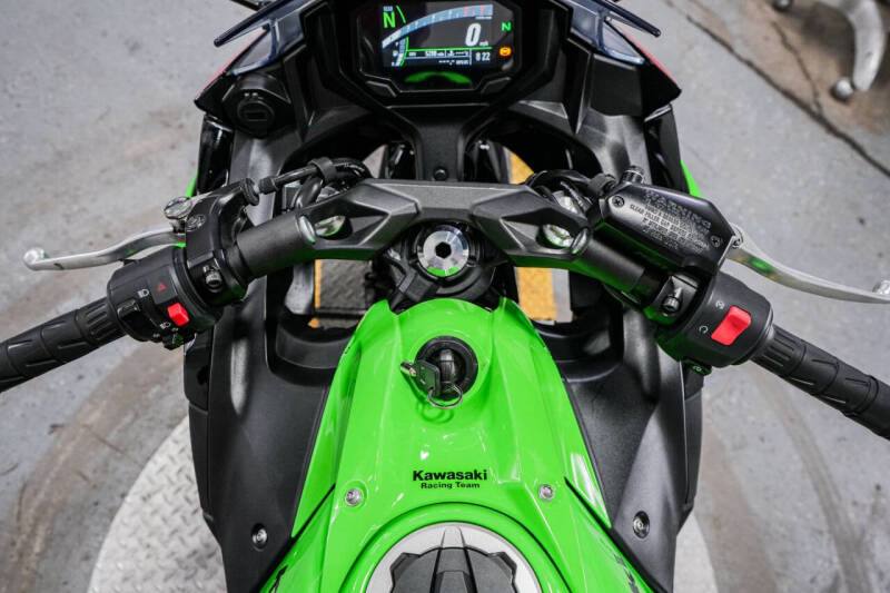 2020 Kawasaki Ninja 650 ABS KRT Edition