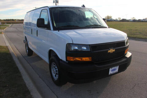 2025 Chevrolet Express 3500