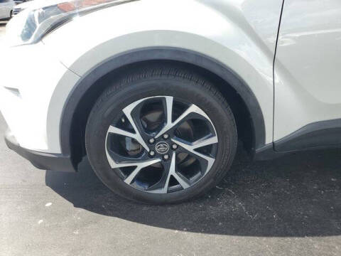 2019 Toyota C-HR XLE