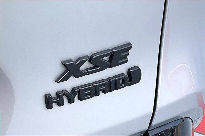 2023 Toyota RAV4 Hybrid XSE