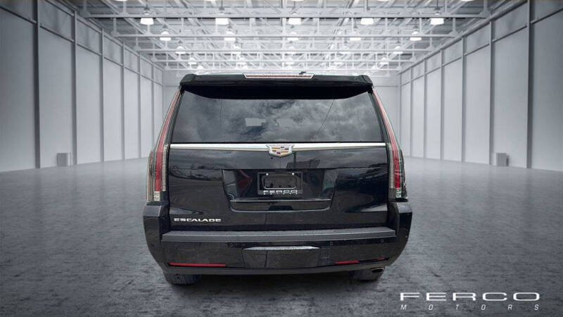 2018 Cadillac Escalade ESV Platinum