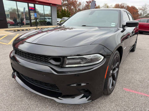 2017 Dodge Charger for sale at K & B AUTO SALES LLC in Saint Louis MO