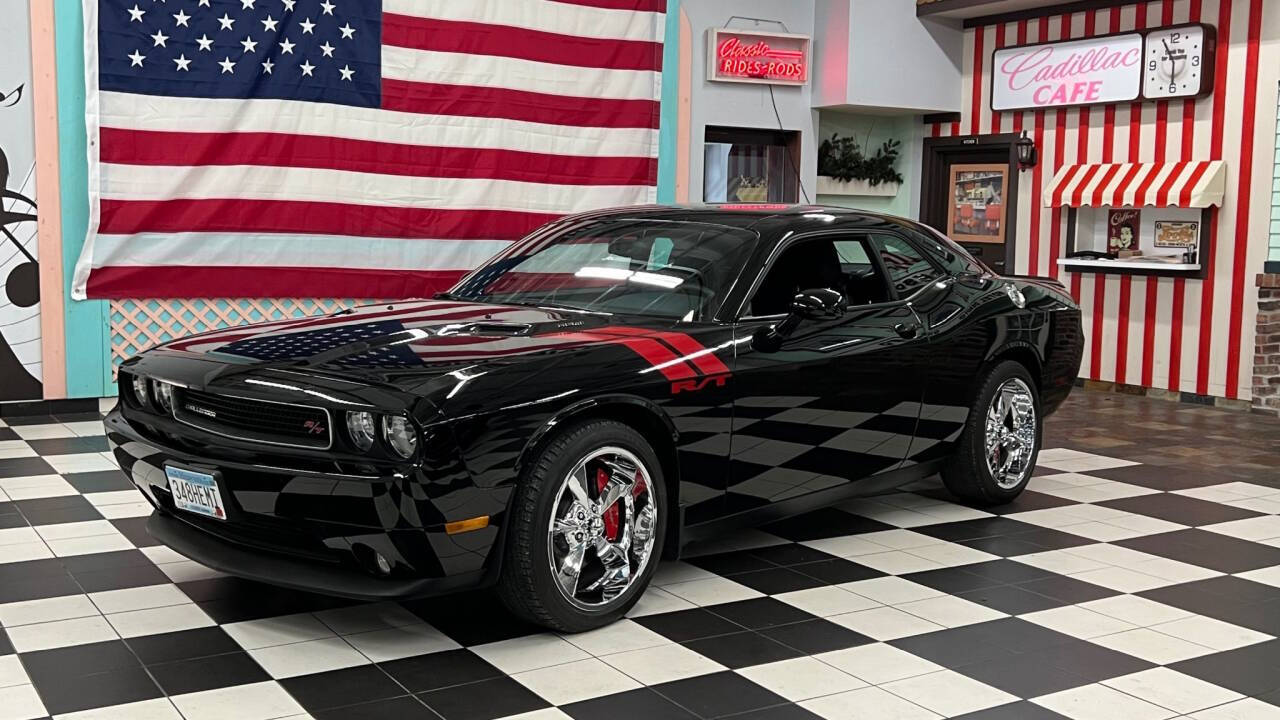 2013 Dodge Challenger 1