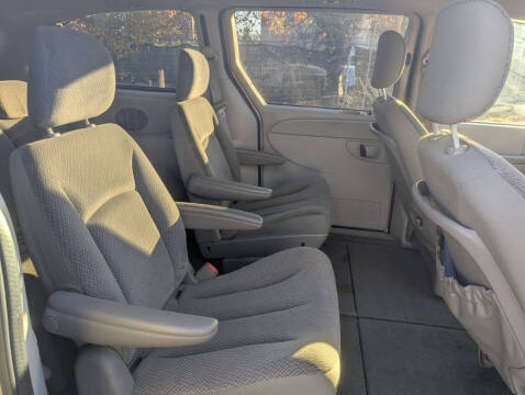 2005 Dodge Grand Caravan SXT