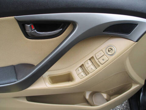 2011 Hyundai Elantra GLS