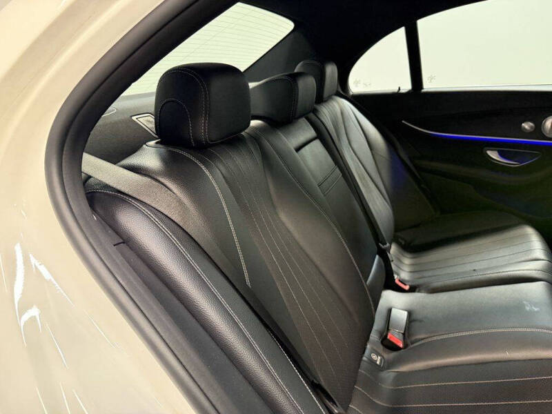 2017 Mercedes-Benz E-Class E 300 4MATIC