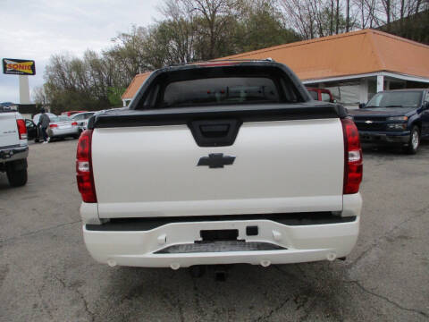 2011 Chevrolet Avalanche LTZ