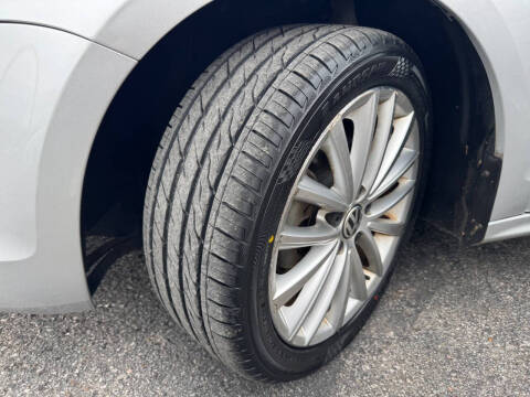 2011 Volkswagen Jetta SEL