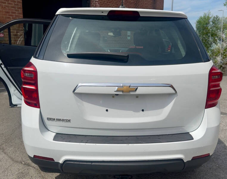 2017 Chevrolet Equinox LS