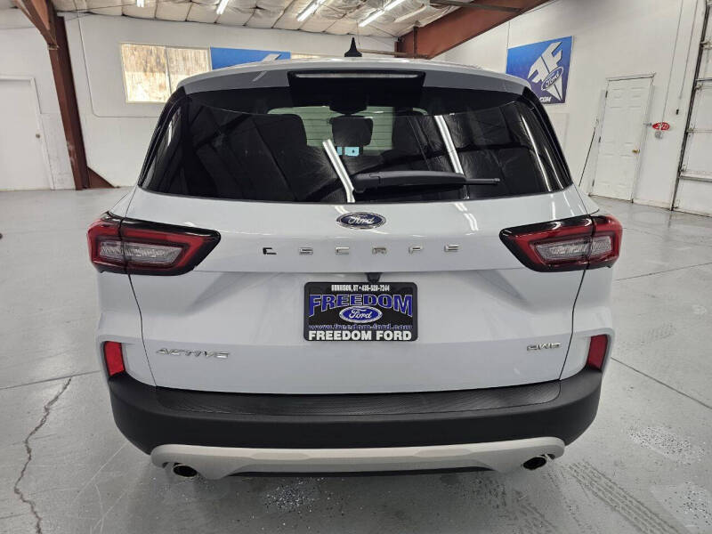 2025 Ford Escape Active