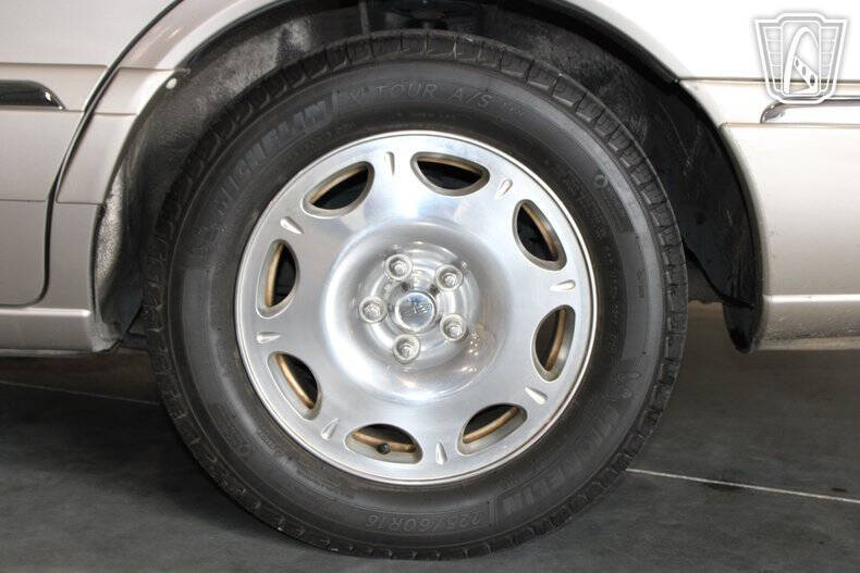 1999 Lincoln Continental