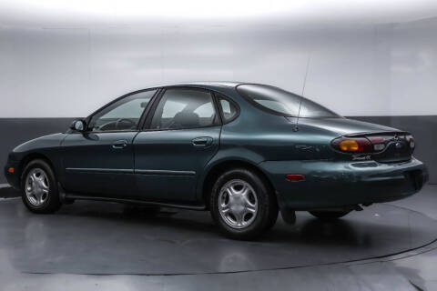 1997 Ford Taurus GL