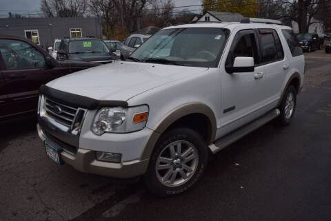 2006 Ford Explorer for sale at Ulrich Motor Co in Minneapolis MN
