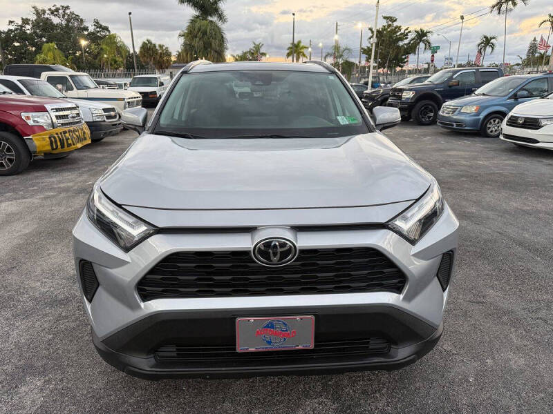 2022 Toyota RAV4 XLE