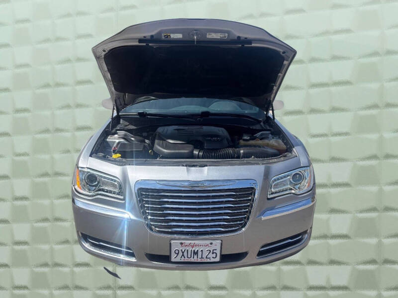 2014 Chrysler 300