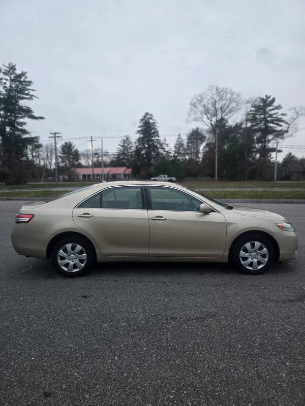 2010 Toyota Camry LE