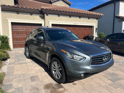 2016 Infiniti QX70