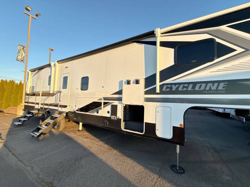 2026 Heartland Cyclone
