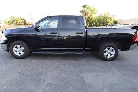 2019 RAM 1500 Classic SLT