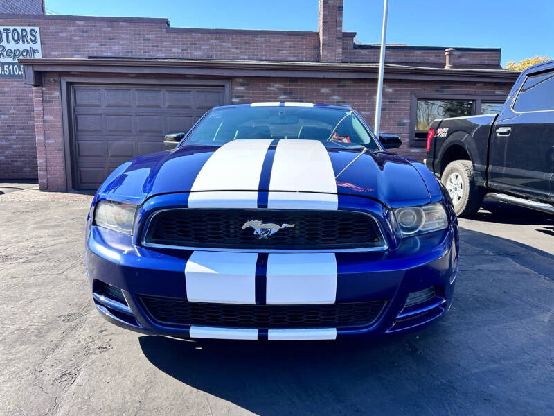 Used 2014 Ford Mustang V6 with VIN 1ZVBP8AM1E5268518 for sale in Valparaiso, IN