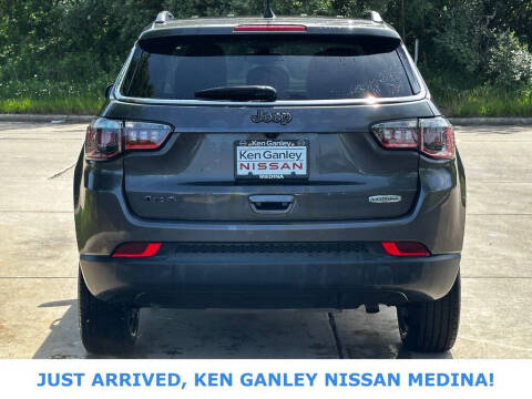 2018 Jeep Compass Latitude