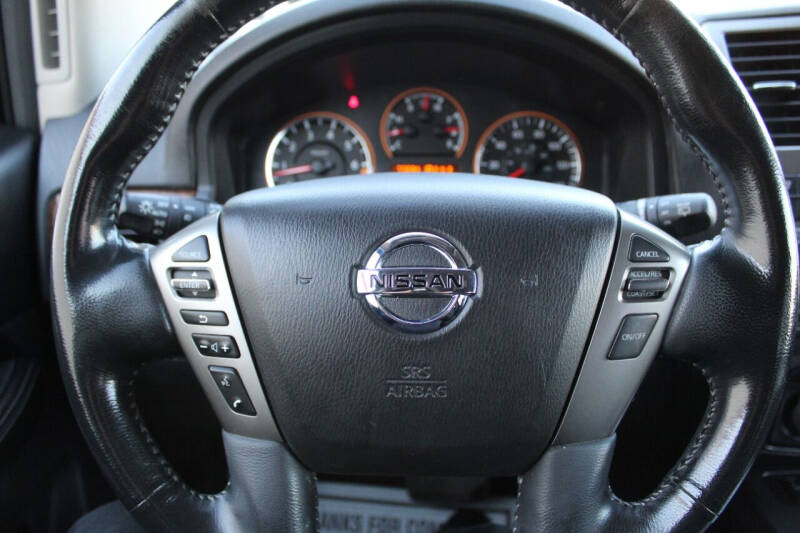 2013 Nissan Armada Platinum