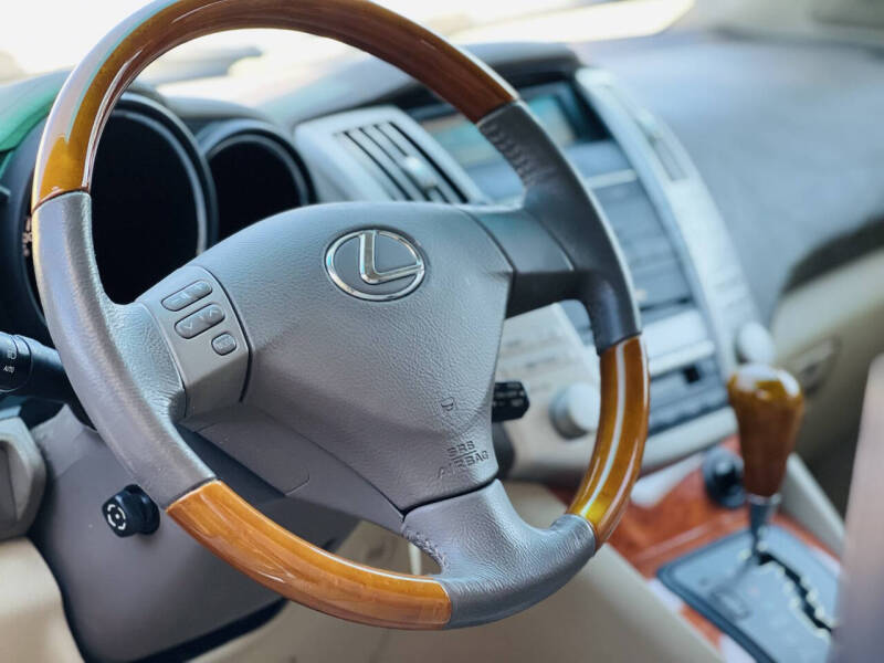 2004 Lexus RX 330