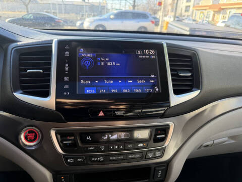 2017 Honda Pilot EX-L w/Honda Sensing