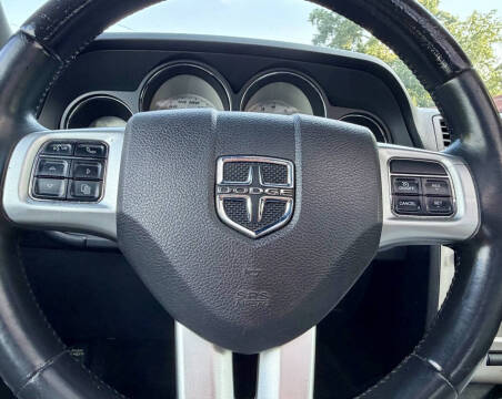 2011 Dodge Challenger SRT8 392