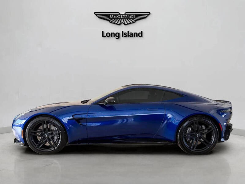 2025 Aston Martin Vantage