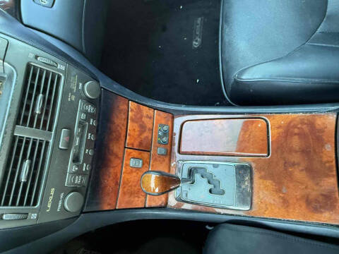 2005 Lexus LS 430