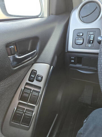 2004 Toyota Matrix XR