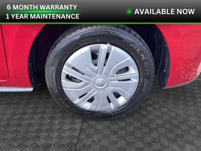 2024 Mitsubishi Mirage ES