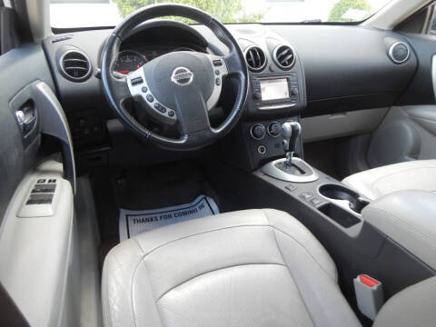 2013 Nissan Rogue SV w/SL Package