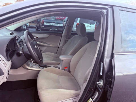 2013 Toyota Corolla LE