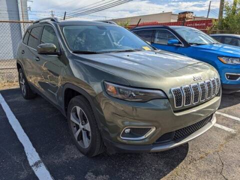 2019 Jeep Cherokee for sale at Jimmys Car Deals at Feldman Chevrolet of Livonia in Livonia MI