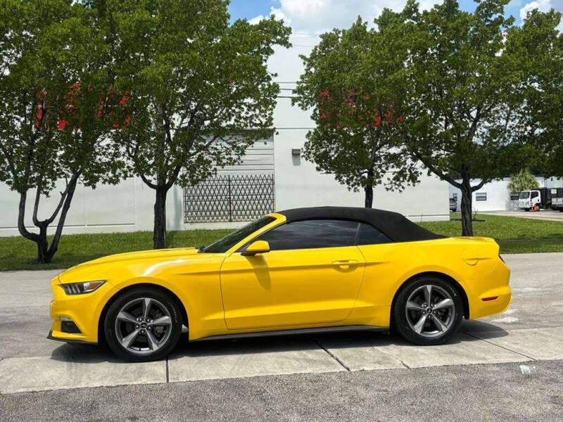 2016 Ford Mustang V6