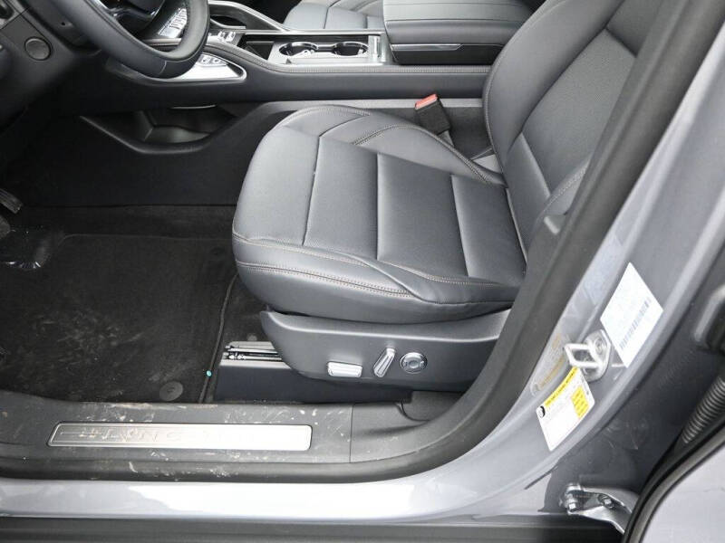 2025 Lincoln Nautilus Hybrid Premiere