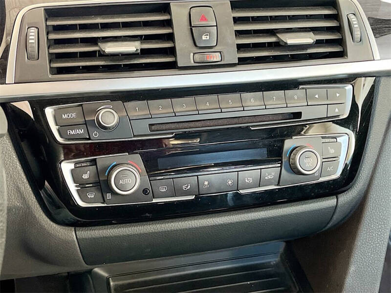 2018 BMW 3 Series 330i xDrive