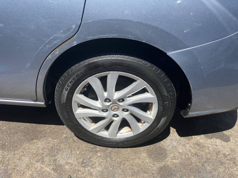 2012 Mazda MAZDA5 Sport