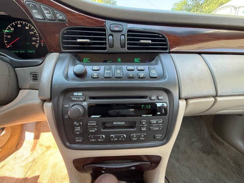 2003 Cadillac DeVille DTS