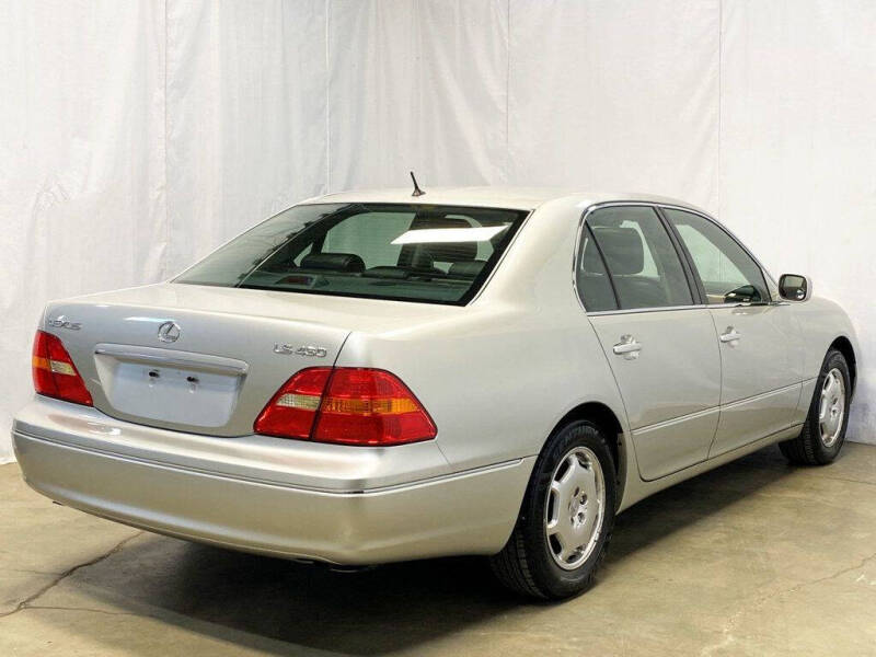 2002 Lexus LS 430