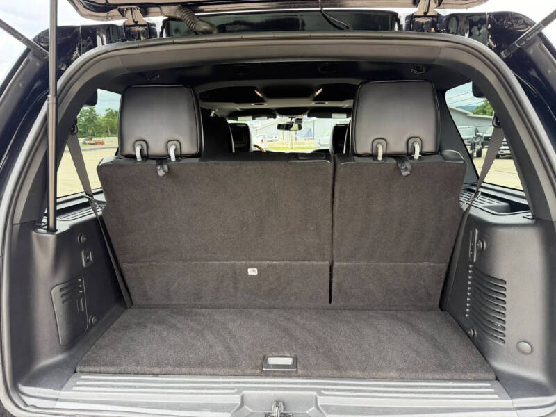 2016 Lincoln Navigator Select