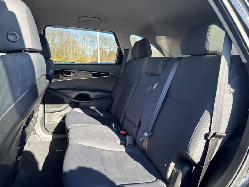 2018 Kia Sorento L