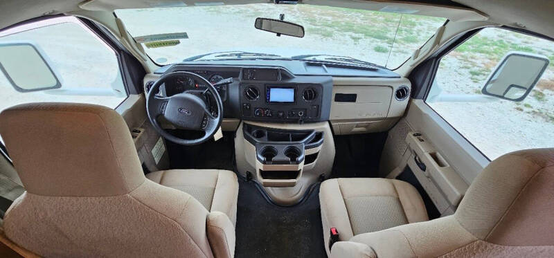 2019 Thor Motor Coach Freedom Elite