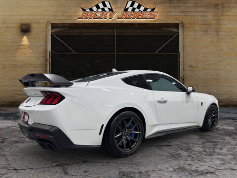 2024 Ford Mustang Dark Horse