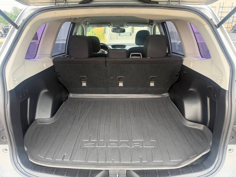 2014 Subaru Forester 2.5i
