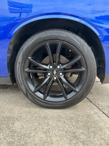 2018 Dodge Challenger SXT