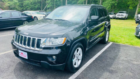 2011 Jeep Grand Cherokee for sale at MBL Auto & TRUCKS in Woodford VA